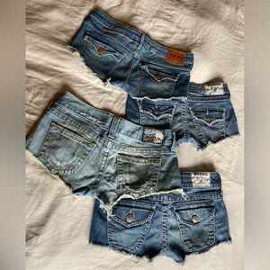 Bundle of 4 pairs of True Religion low rise cut off women’s shorts